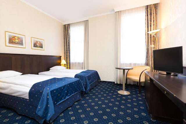 Отель Rixwell Gertrude Hotel Рига-21